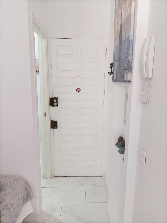 Comodo Apartamento Al Lado De La Playa De Las Canteras Las Palmas de Gran Canaria Luaran gambar